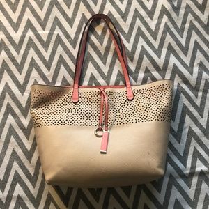 Kelly and Katie Purse